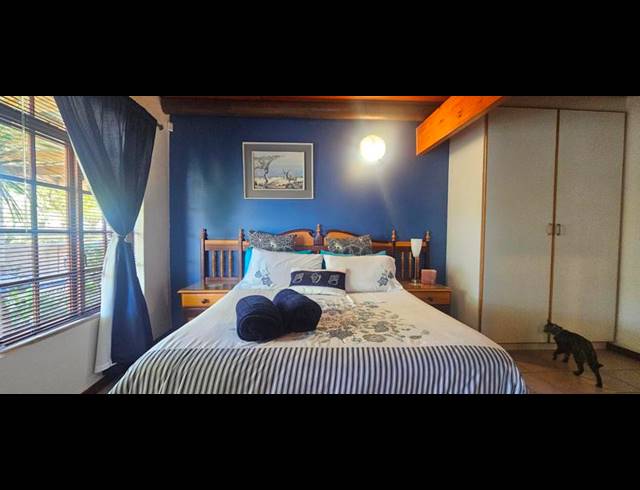 8 BEDROOM HOUSE FOR SALE IN LONG ACRES COUNTRY ESTATE